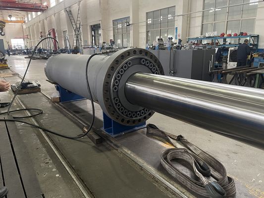 중량 기계 의 실린더